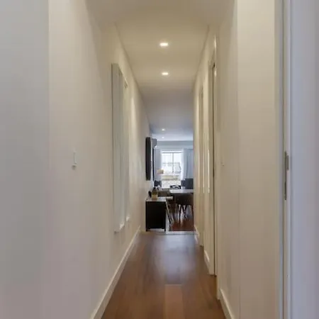 Self Check-in, 3br, Ac/heating & Breakfast Terrace *