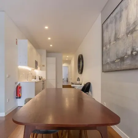 Self Check-in, 3br, Ac/heating & Breakfast Terrace *