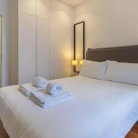 Self Check-in, 3br, Ac/heating & Breakfast Terrace ליסבון