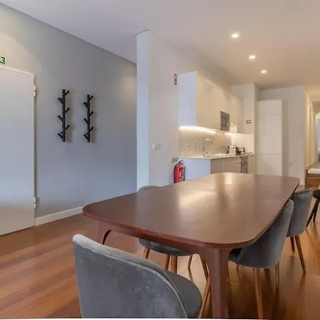 Self Check-in, 3br, Ac/heating & Breakfast Terrace