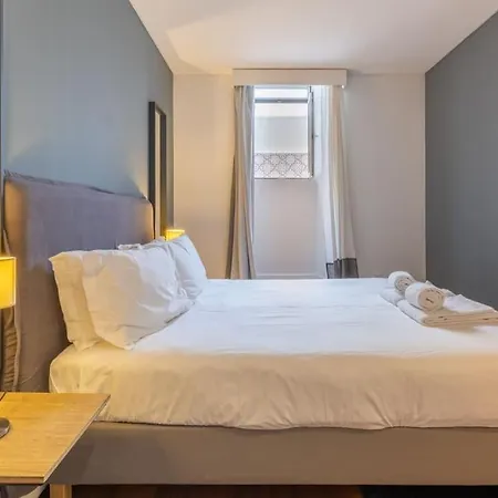 Self Check-in, 3br, Ac/heating & Breakfast Terrace Apartamento *